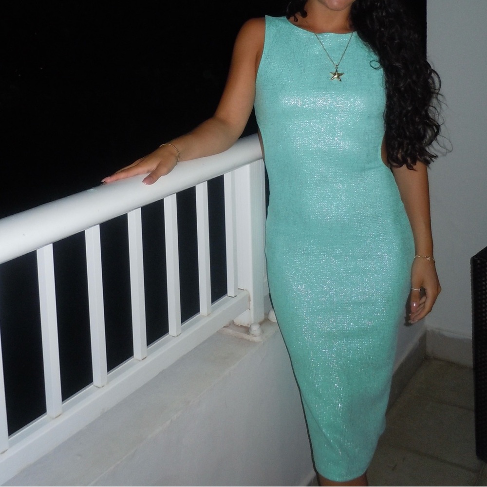 Turquoise Shimmery Backless Midi Dress
